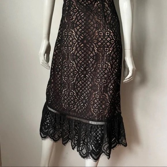 Lovers + Friends Black Lace Deep V Frill Sleeveless Dress, M - Picture 8 of 13